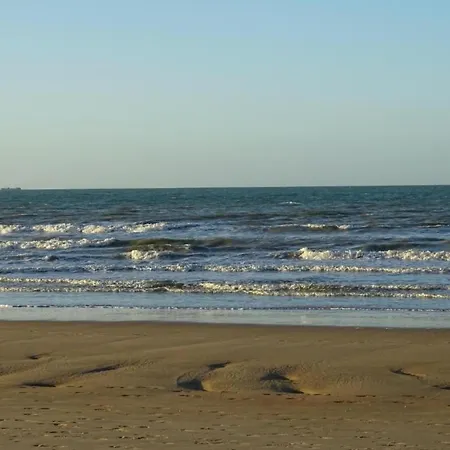 Santa Cruz 0401 With Sea View * ニーウポールト